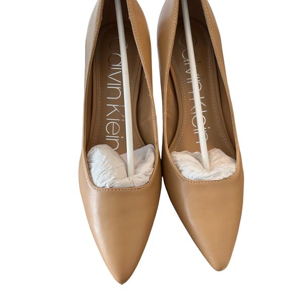 Calvin Klein Women's Beige Pointed Toe Pumps Size 7M Mid Heel Elegant - Picture 8 of 11